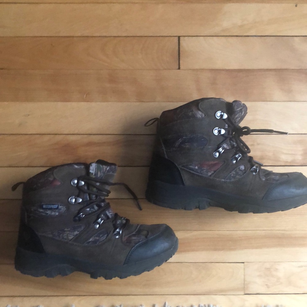 Kids insulated boots